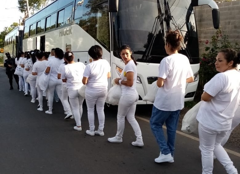 trasladan-a-84-privadas-de-libertad-a-diferentes-carceles